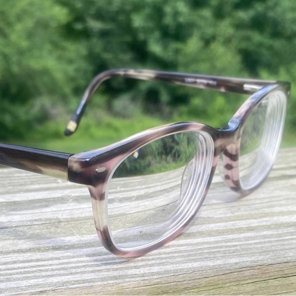 Liz Claiborne Cat eye glasses frames L607 pink striated color